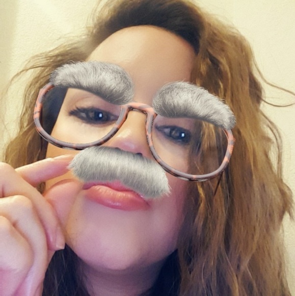 Meet your Posher - Picture 1 of 1